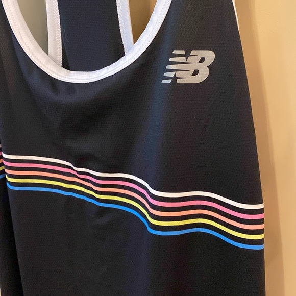 New Balance racer back tech tank top NWOT - Picture 2 of 7